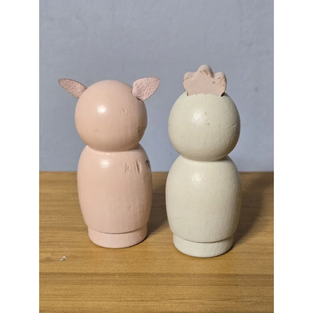 Vintage Wood Toys Hearth & Hand Magnolia Barn Animals Pig & Chicken. Lot Of 2